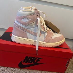 Wmns Air Jordan 1 Retro High OG 'Washed Pink' 6W